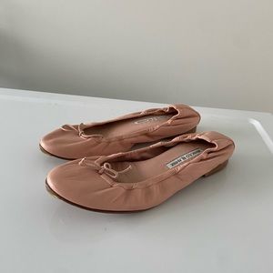 Manolo blahnik tobaly ballet flats 7.5
